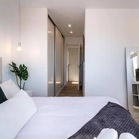 Vb Seguiriyas Paired House 2bdr Sea Views Ferienhaus *